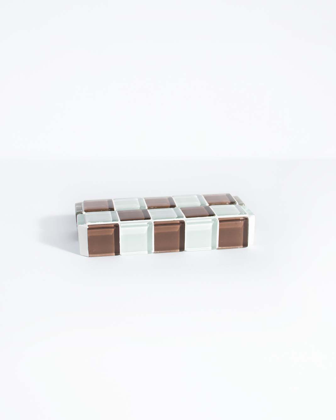 PICTURE STAND - Classic Milk Chocolate